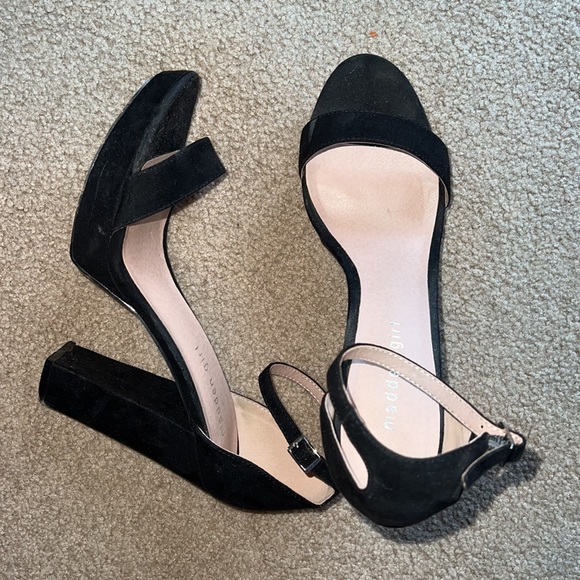 Madden Girl Black Suzy Heels 8.5 - Picture 2 of 6